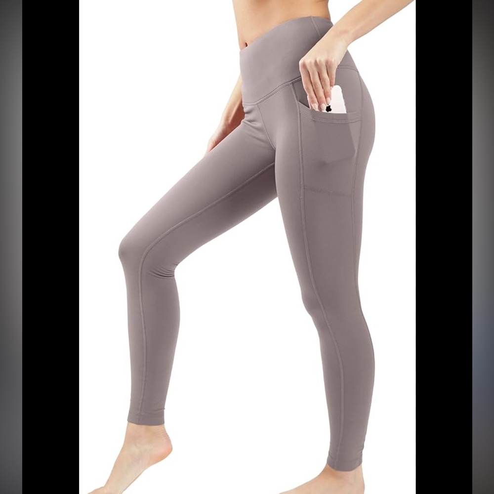 Yogalicious High-Waisted Pocket Leggings - Taupe